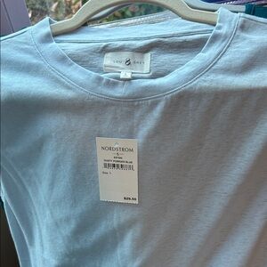 Lou & Grey Women’s Light Blue Sleeveless Cropped Tee